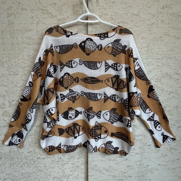 Quirky All Over Fishes Lightweight Knit Top Eclectic Artsy Italy Made Stretchy - Picture 12 of 16